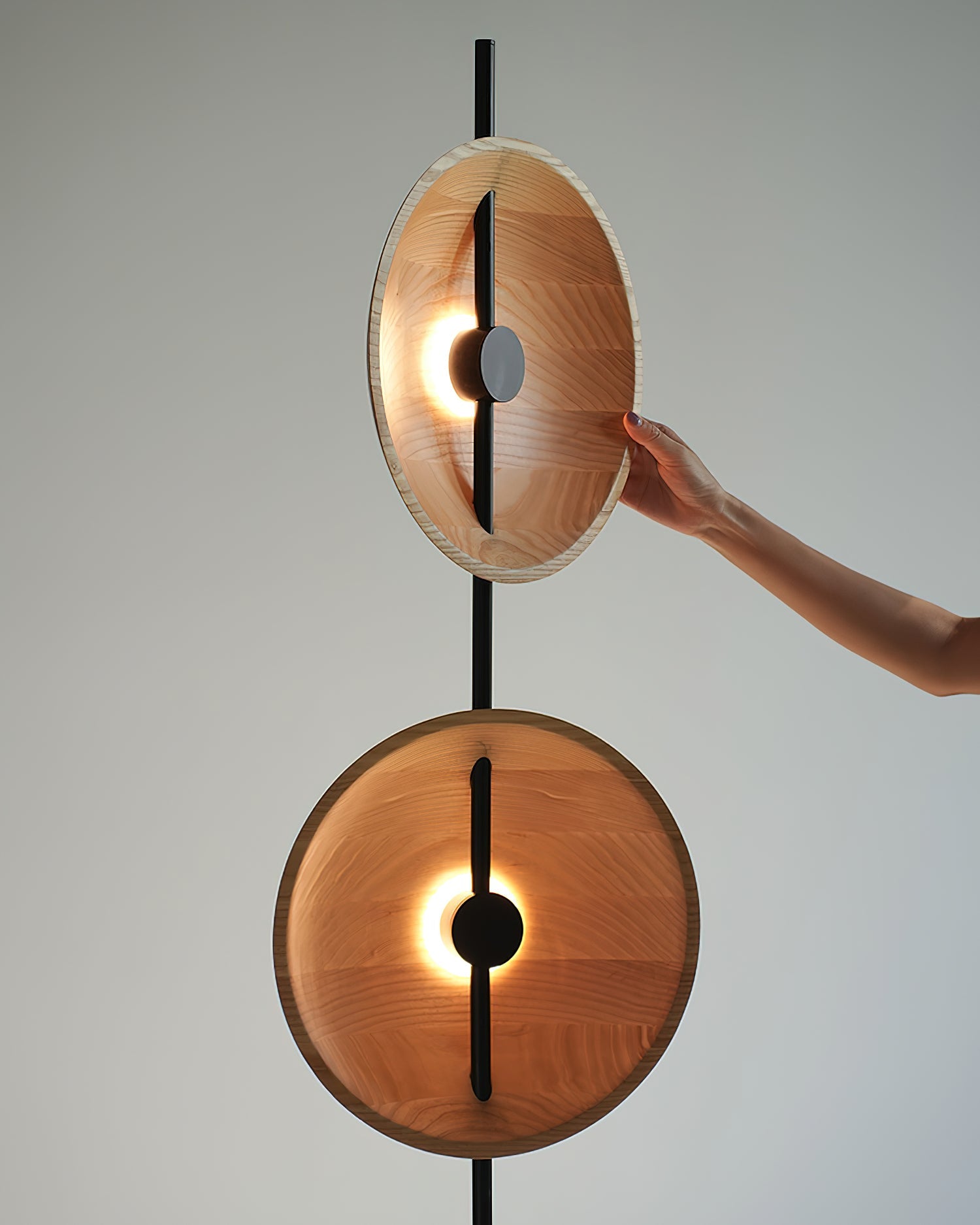 Mito Floor Lamp