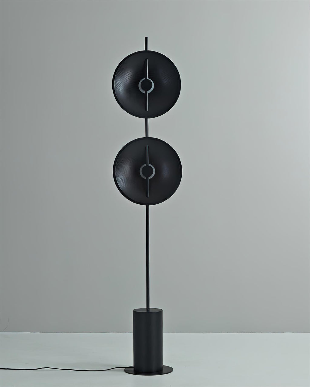 Mito Floor Lamp