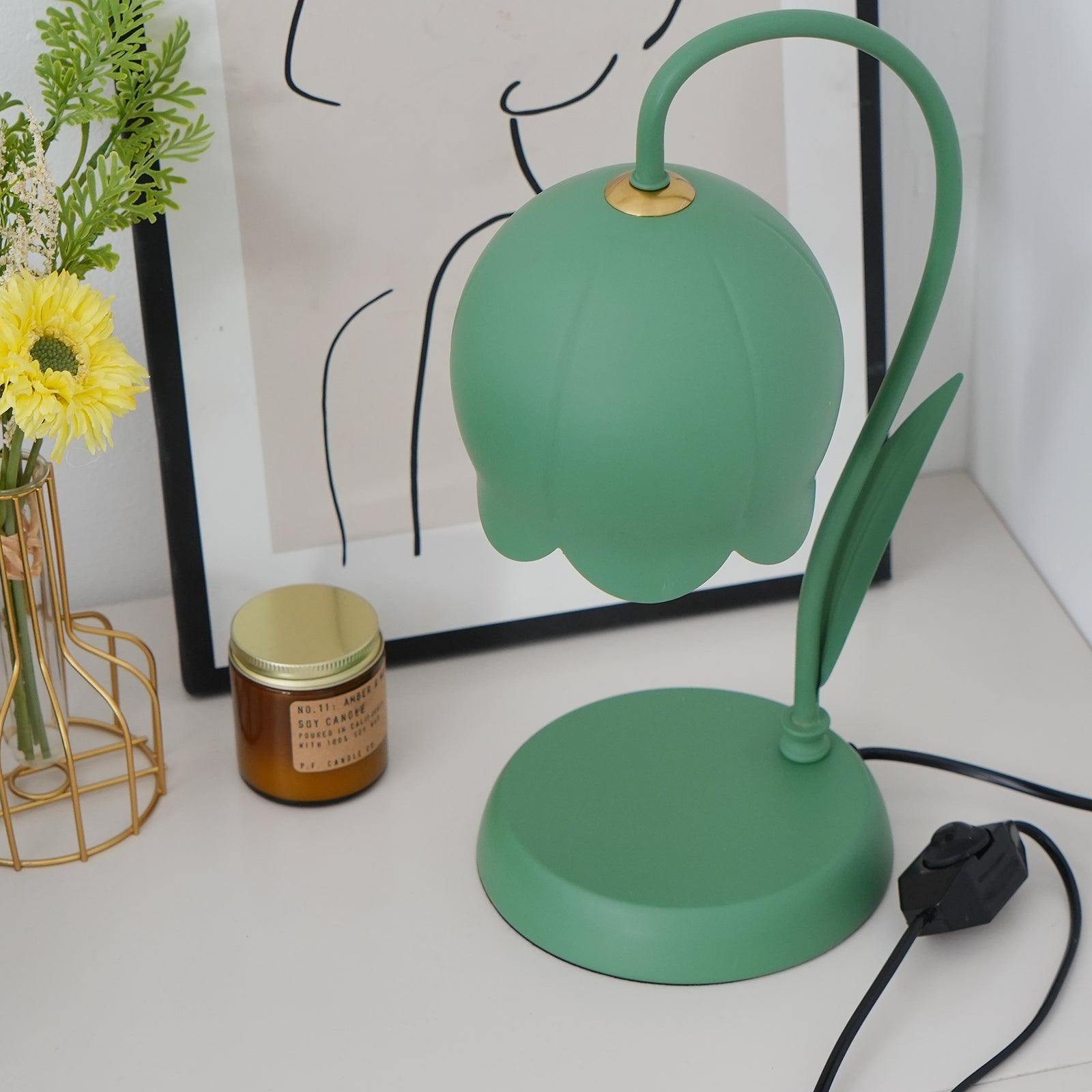 Naina Candle Warmer Lamp