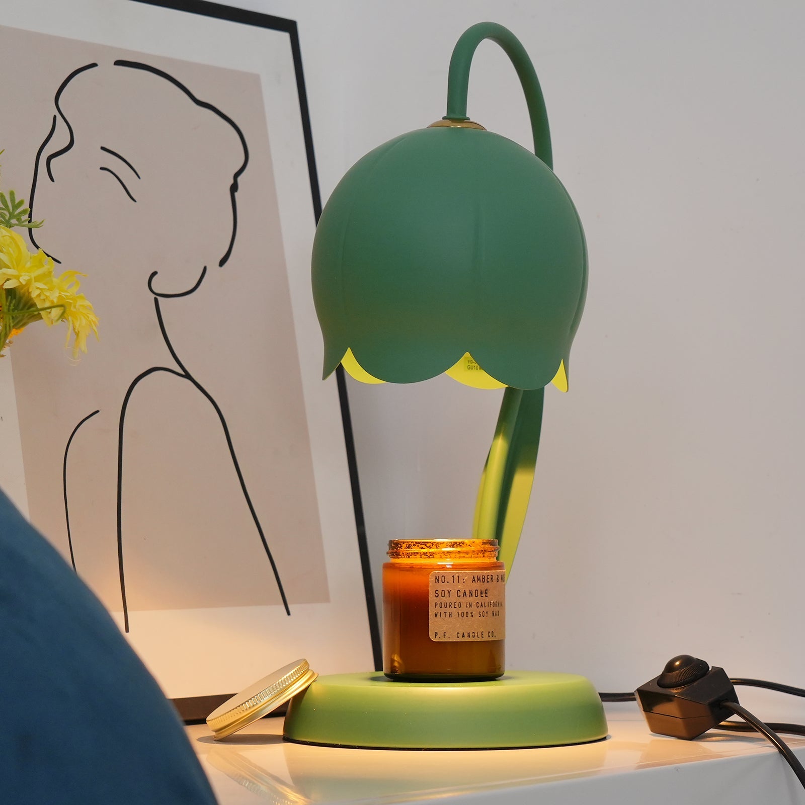 Naina Candle Warmer Lamp