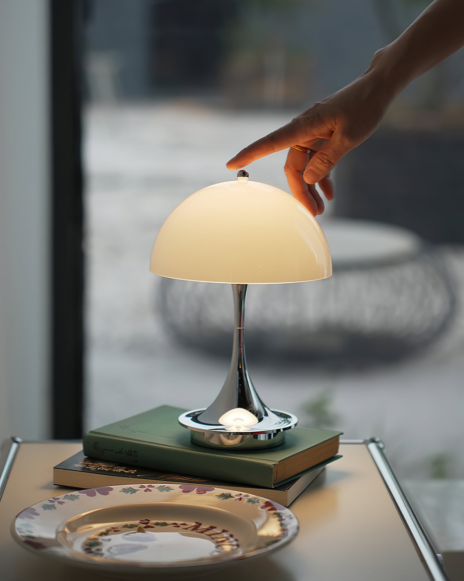 Orbee Table Lamp