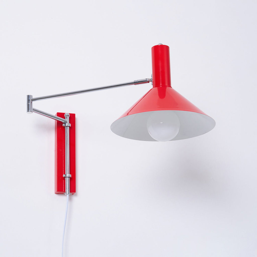 Peak Plug In Wall Lamp
