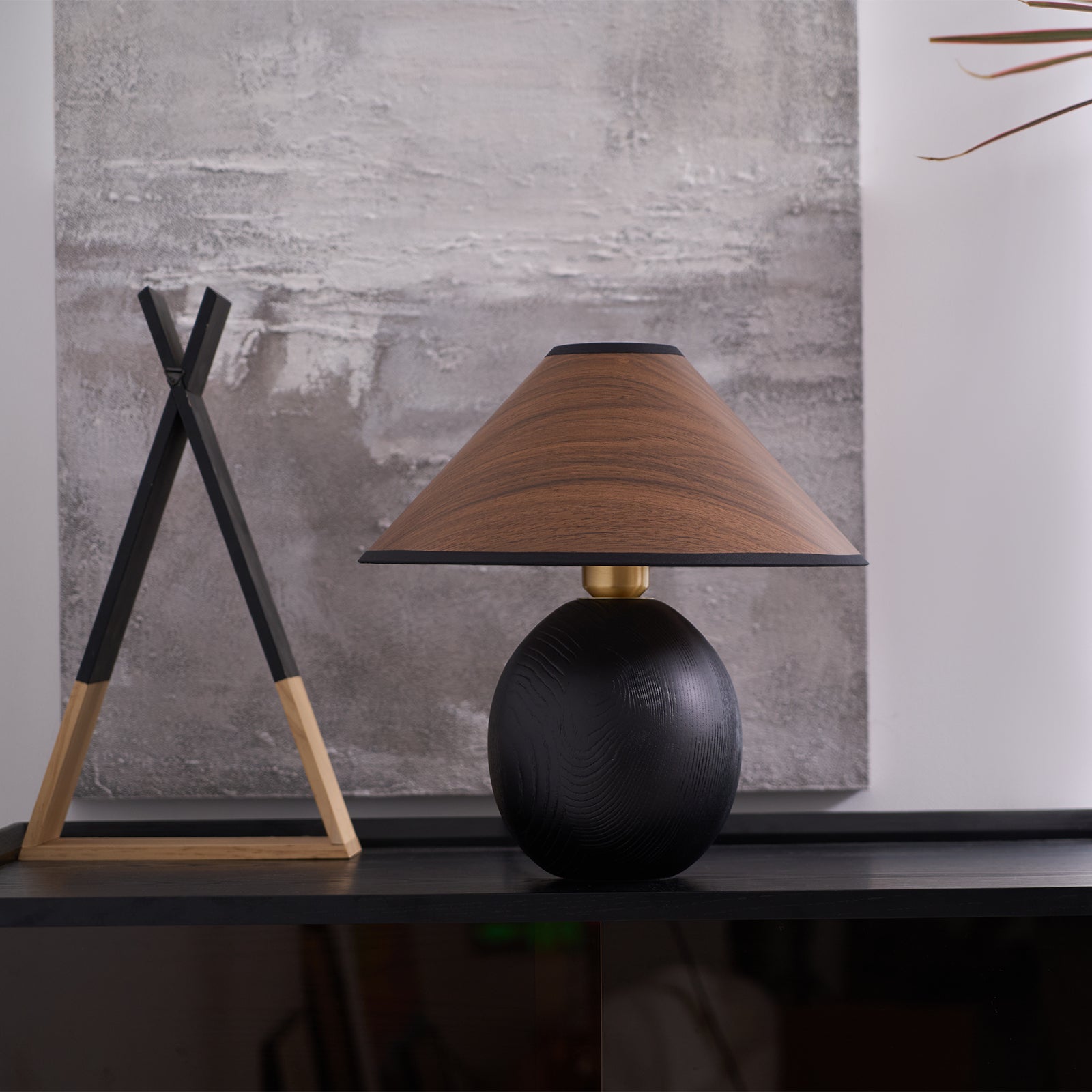 Penna Table Lamp
