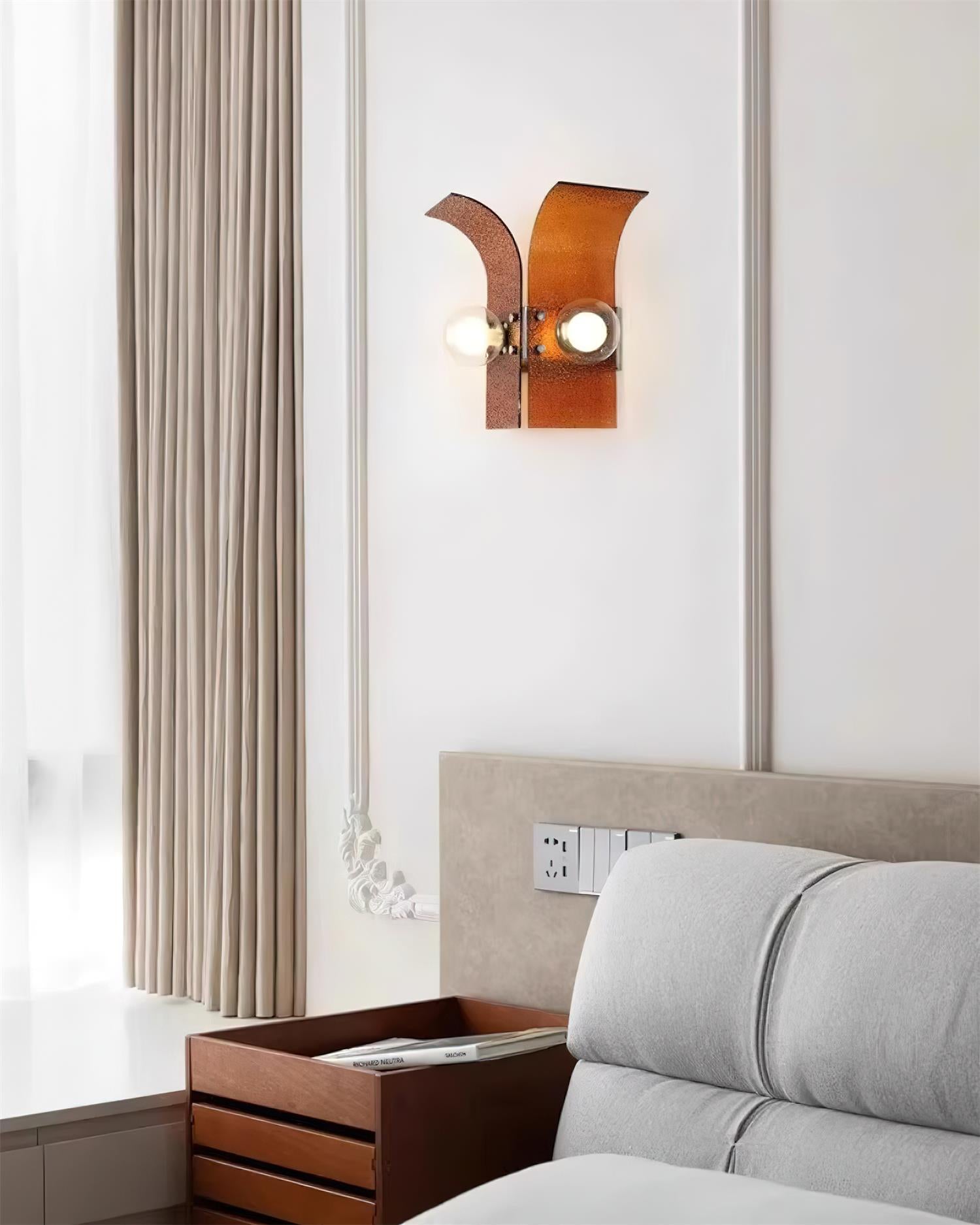 Plam Wall Light