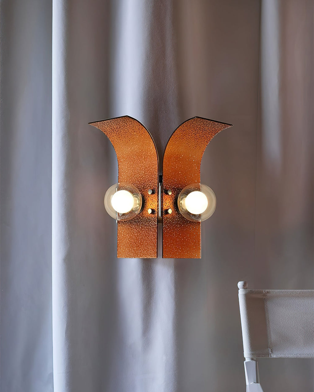 Plam Wall Light