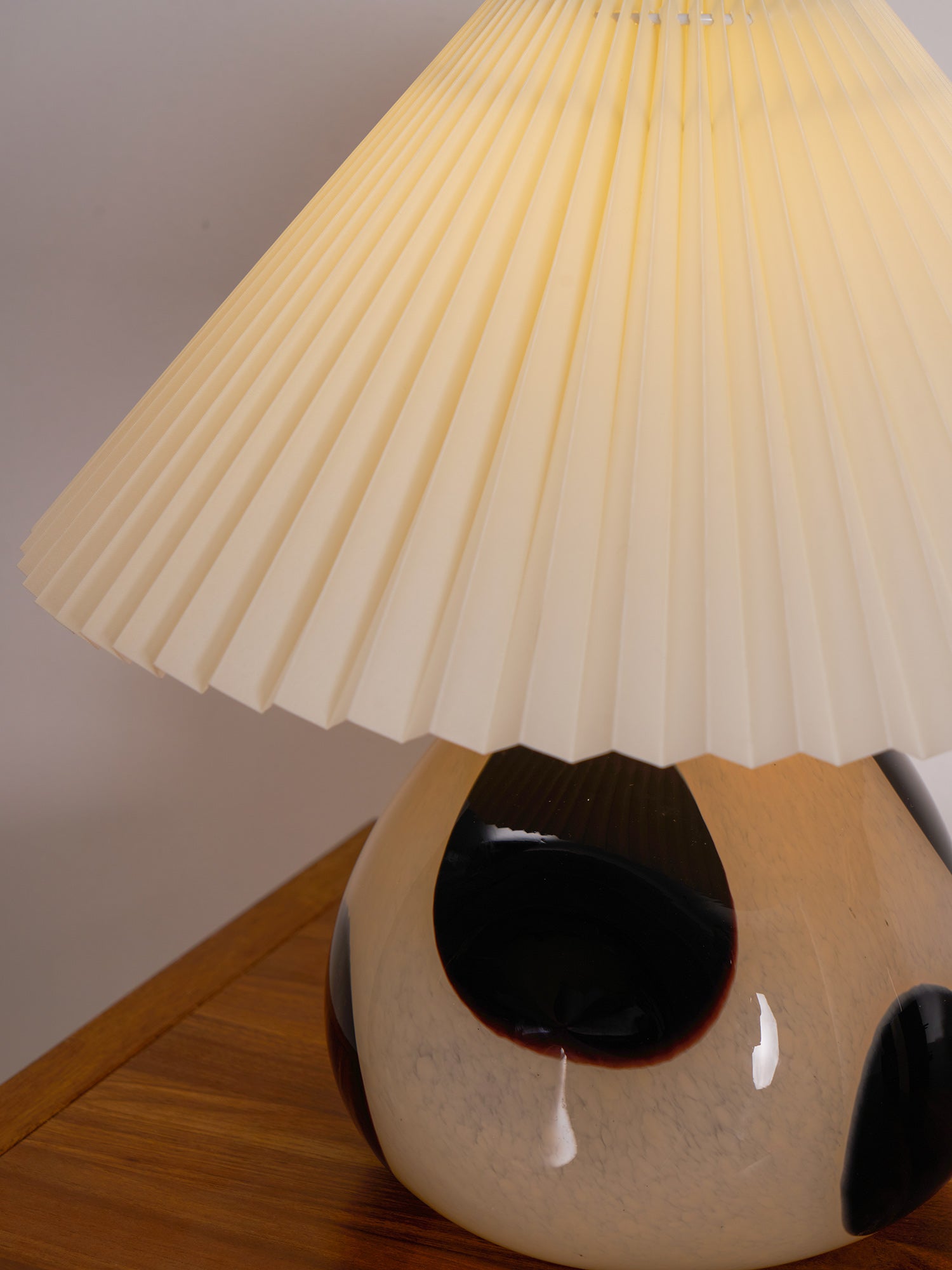 Pleated Cavolo Table Lamp
