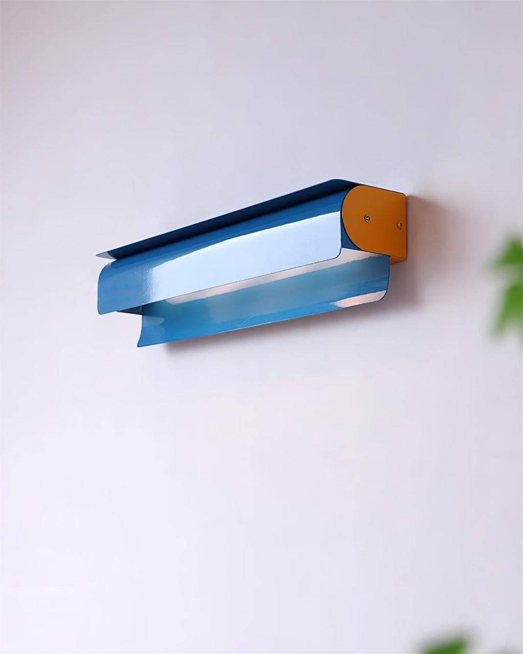 Plixo Wall Lamp