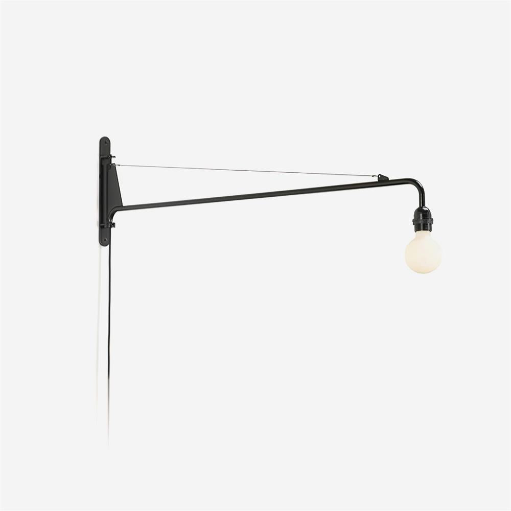 Potence Wall Lamp