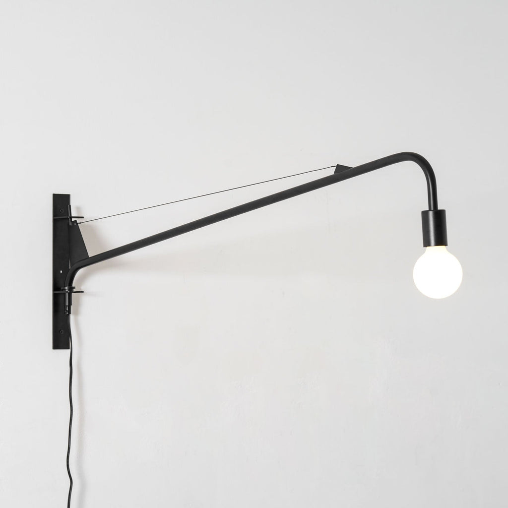 Potence Wall Lamp