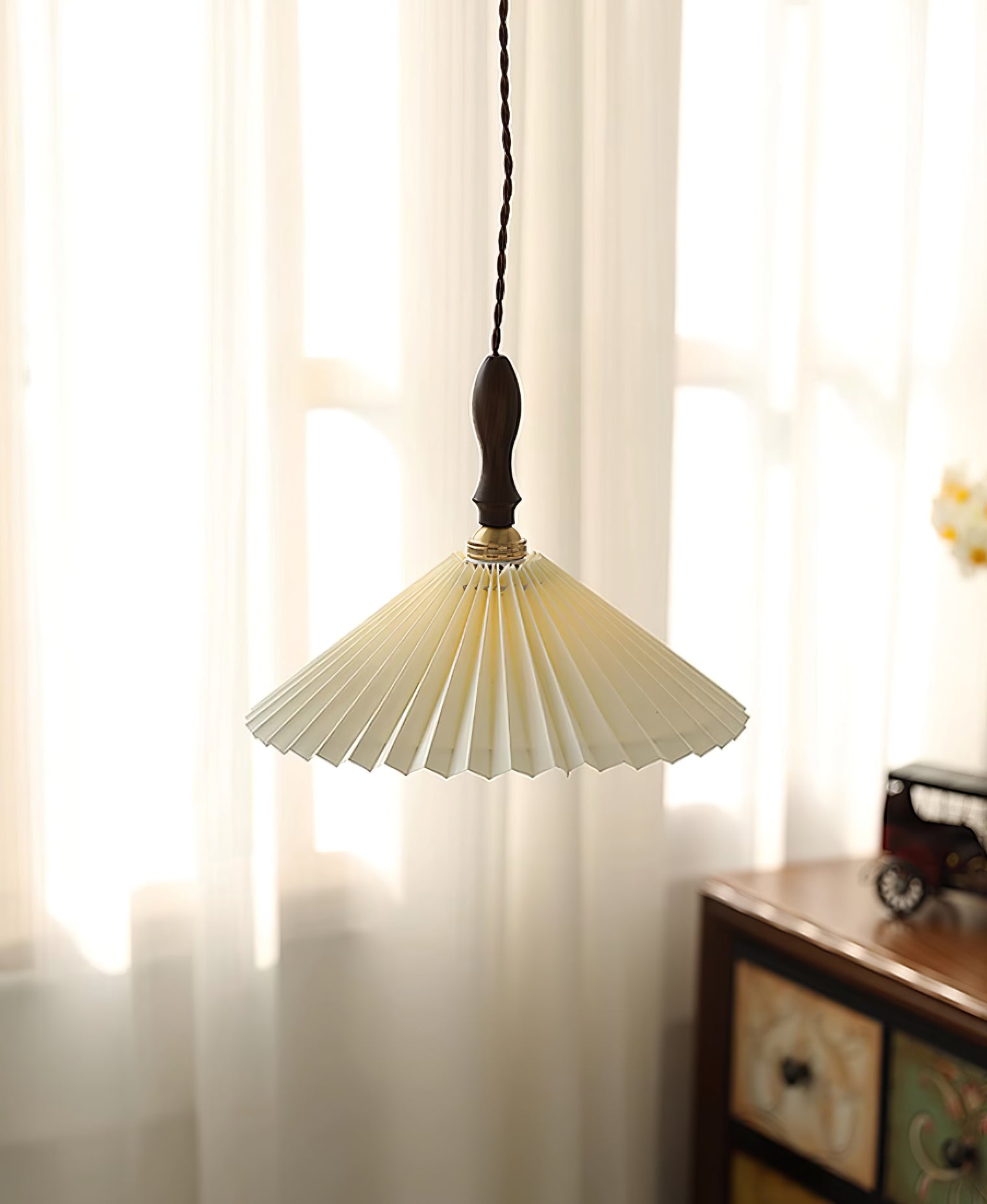 Prairie Pleated Plug In Pendant Lamp