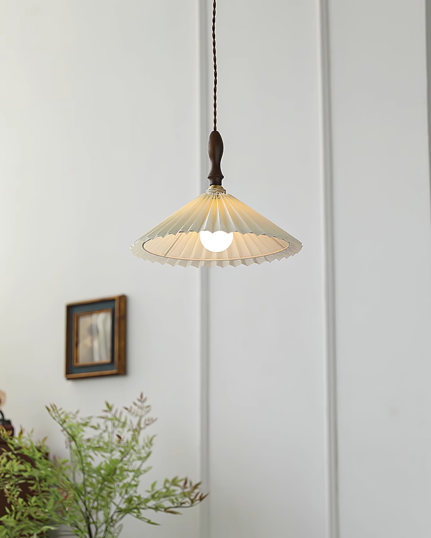 Prairie Pleated Plug In Pendant Lamp