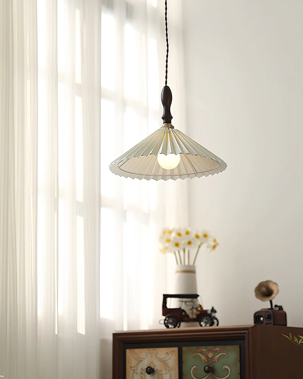 Prairie Pleated Plug In Pendant Lamp