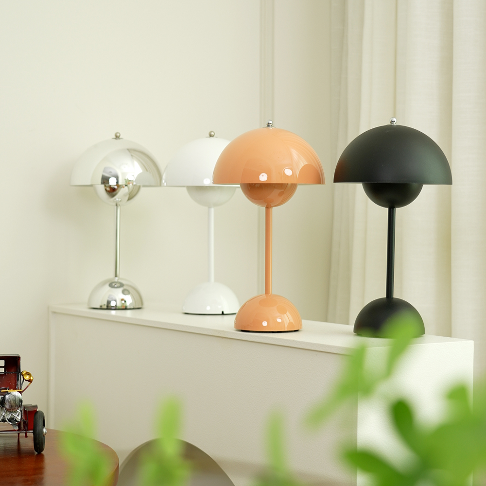 Rechargeable LED Small Desk Lamp