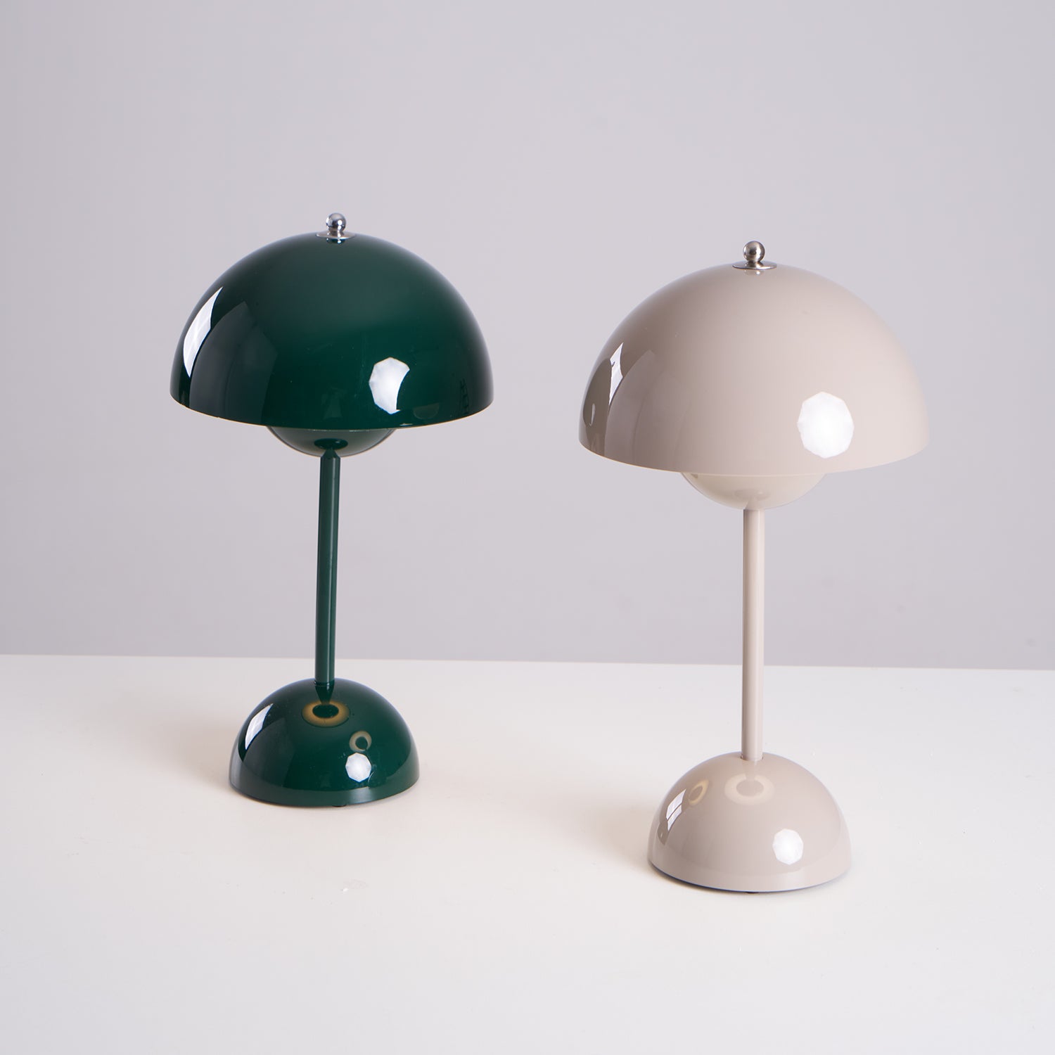 Rechargeable LED Small Desk Lamp