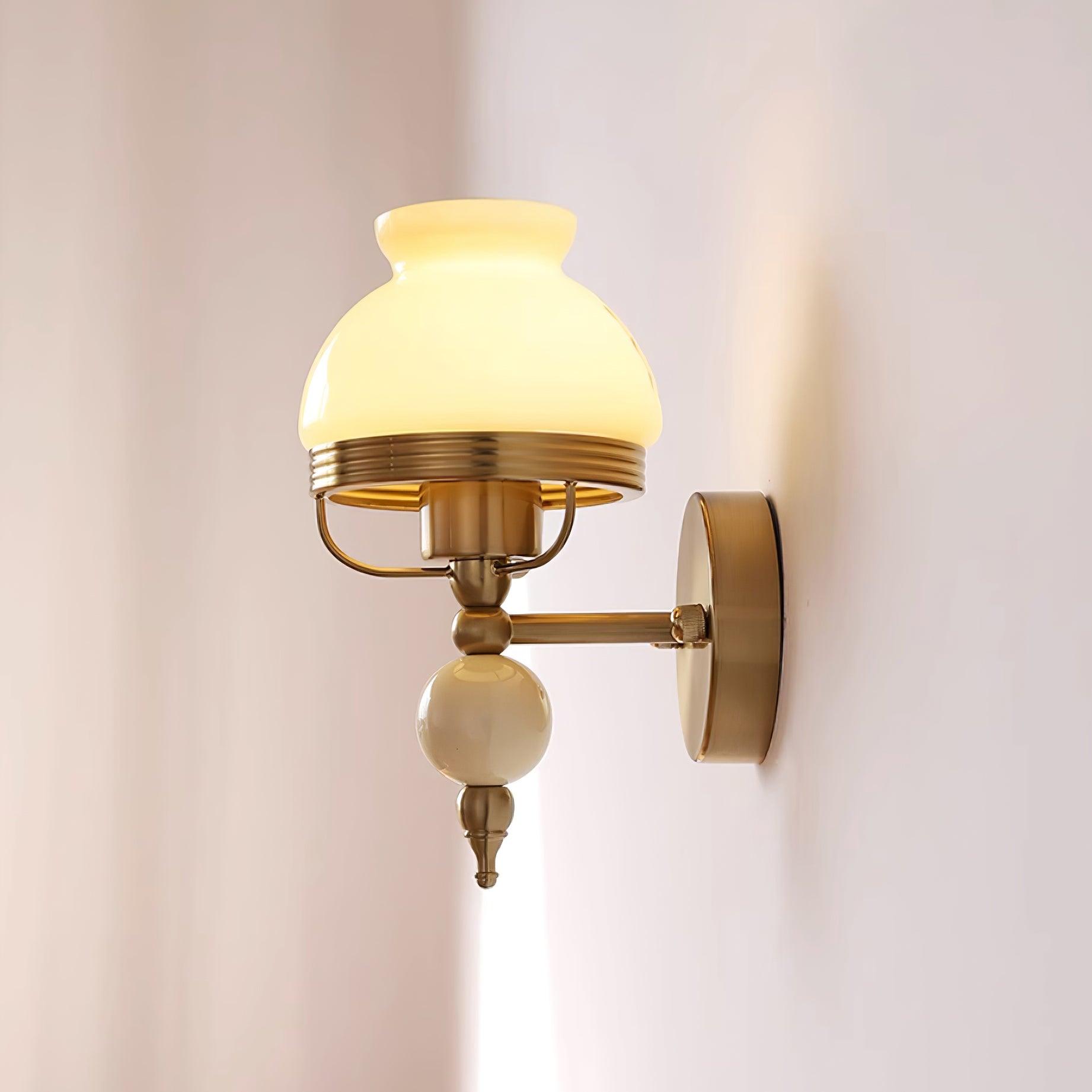 Retro Yuna Wall Lamp