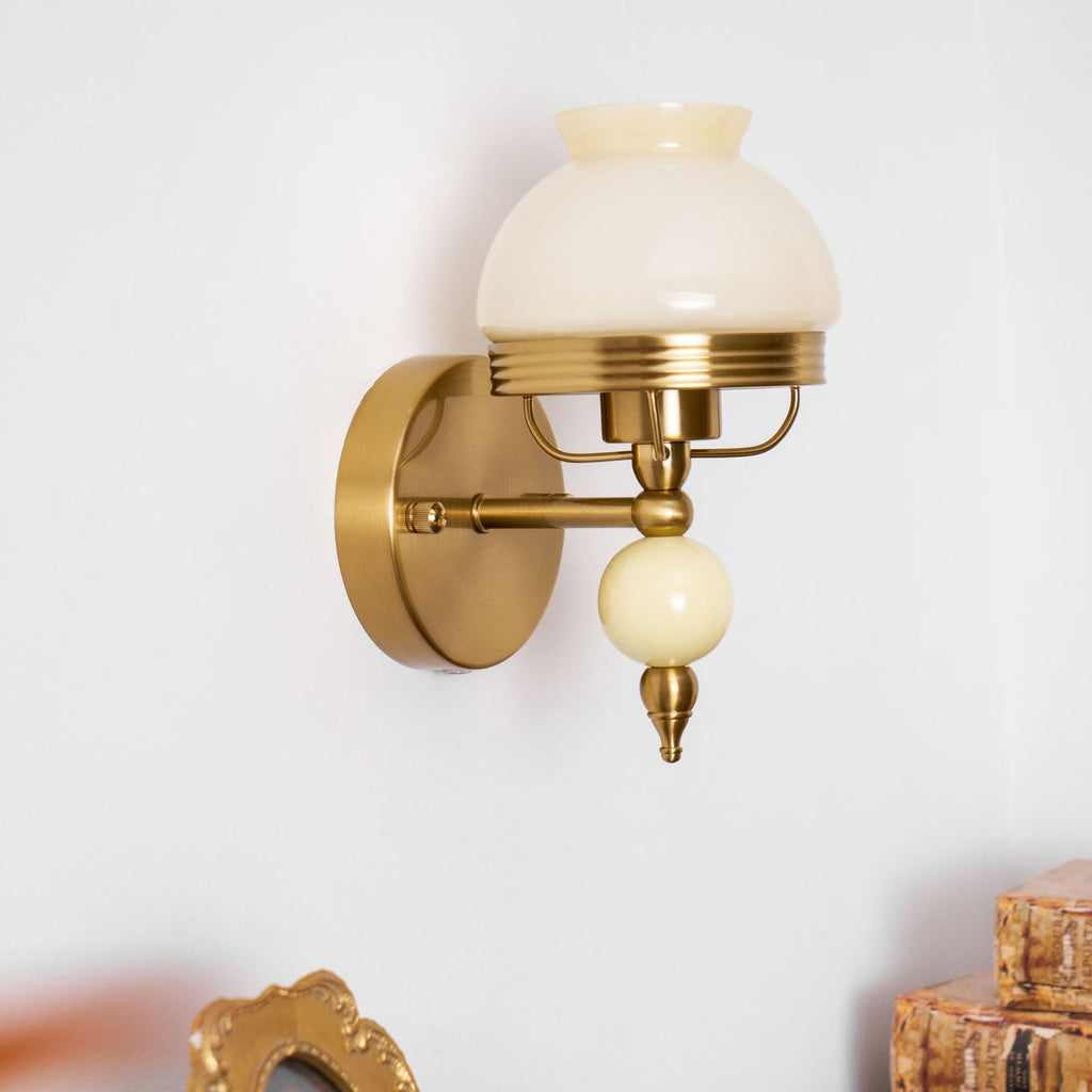 Retro Yuna Wall Lamp