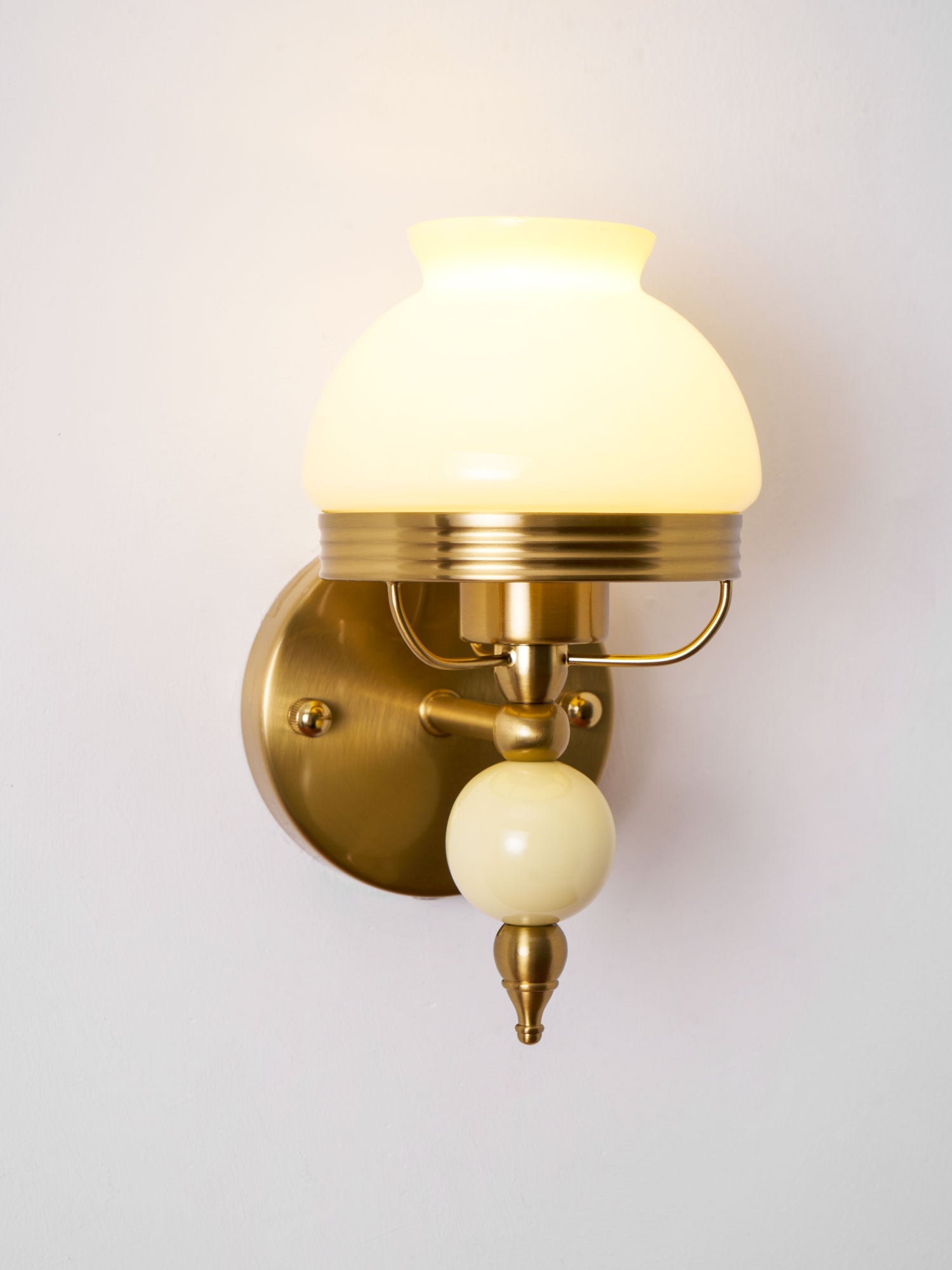 Retro Yuna Wall Lamp