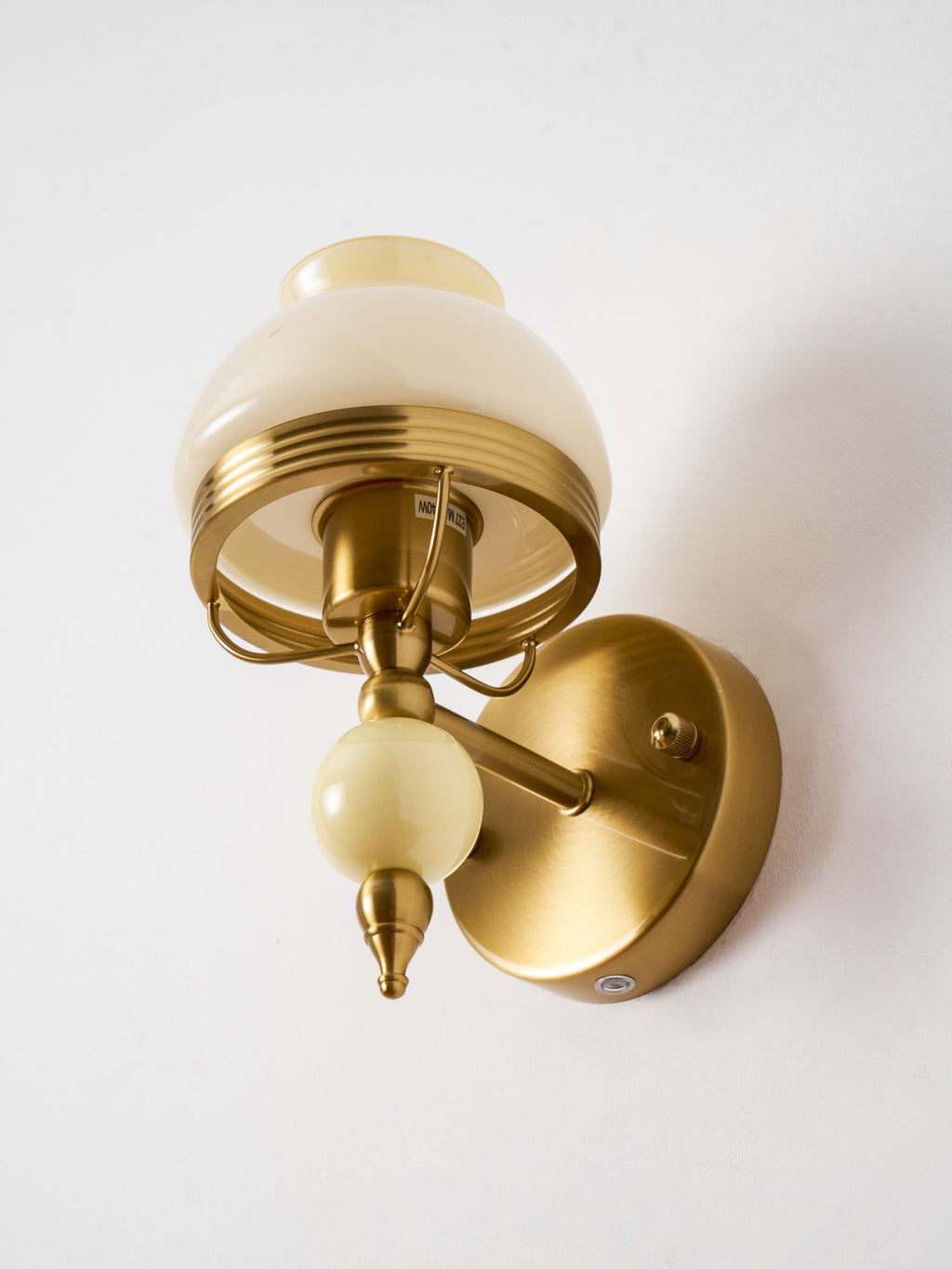 Retro Yuna Wall Lamp