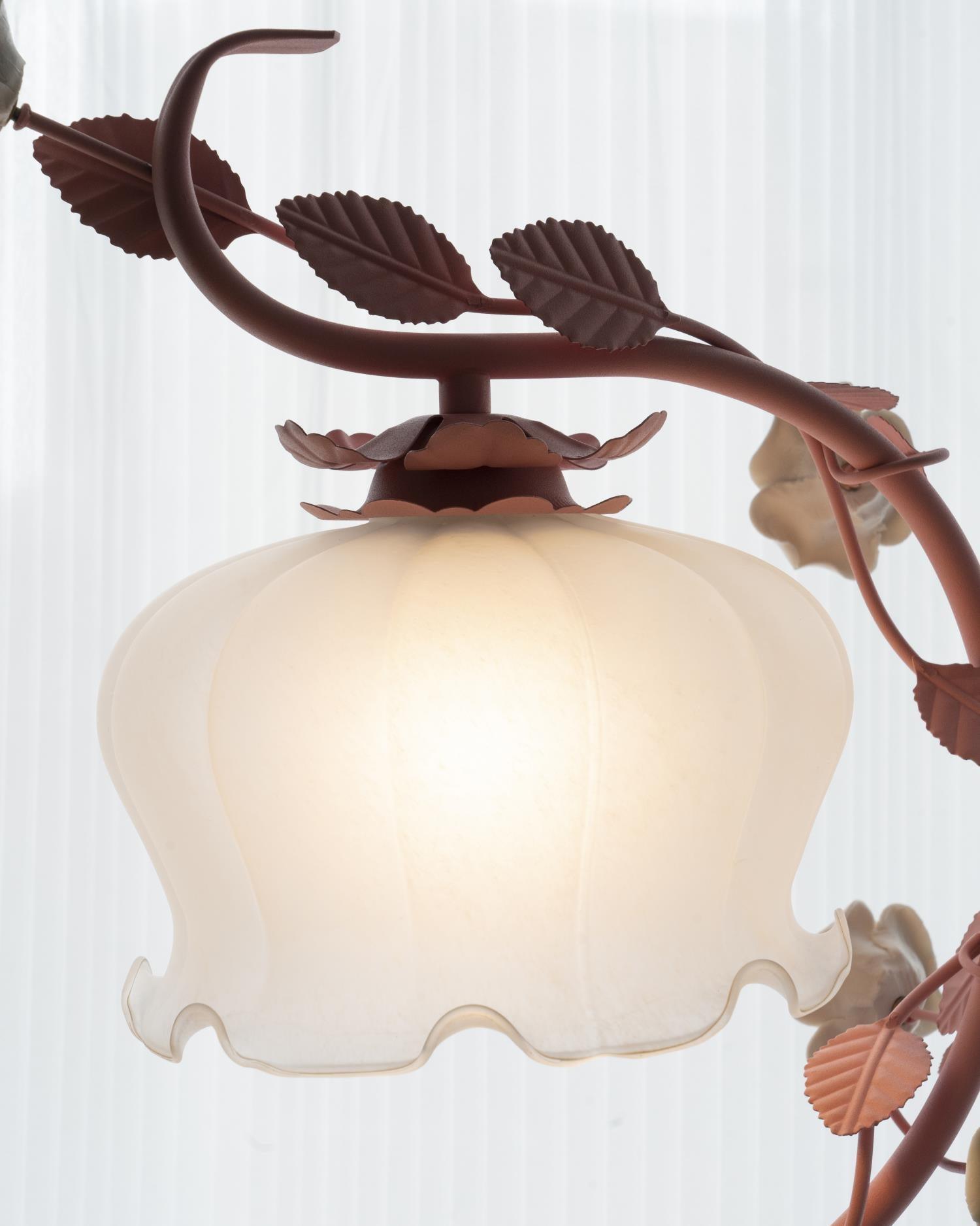 Ron Rose Flower Table Lamp