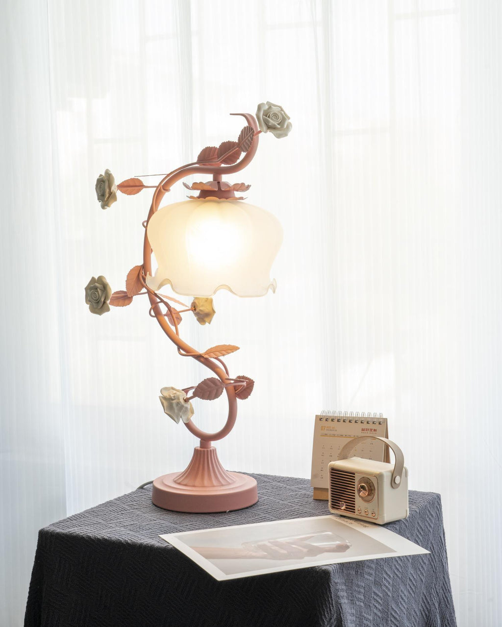 Ron Rose Flower Table Lamp
