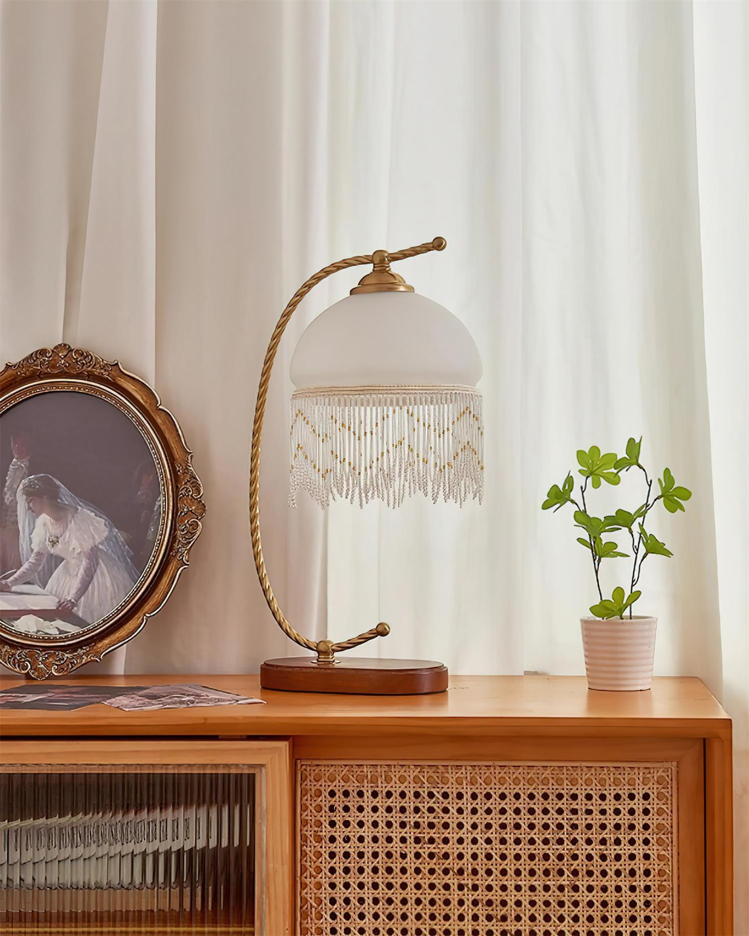 Roussillon Tassel Table Lamp