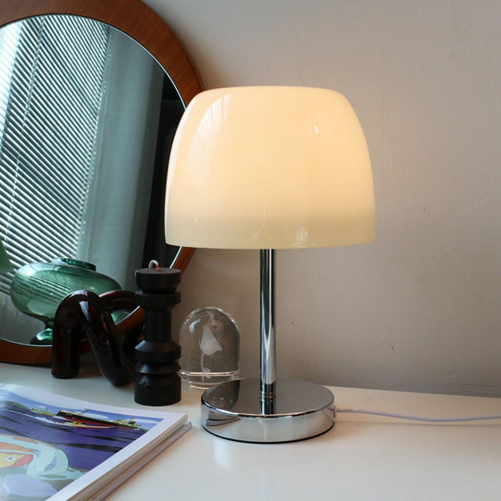 Roxboro Table Lamp
