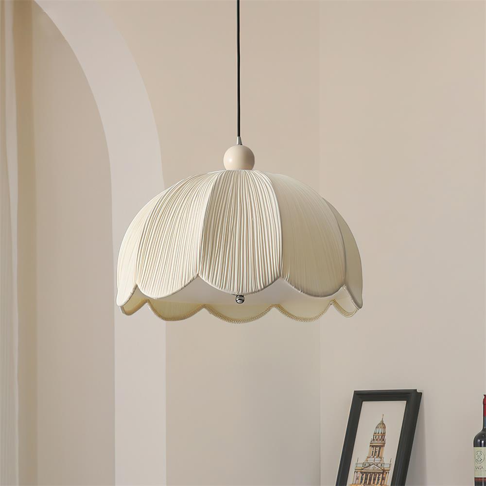 Ruffle Pendant Lamp