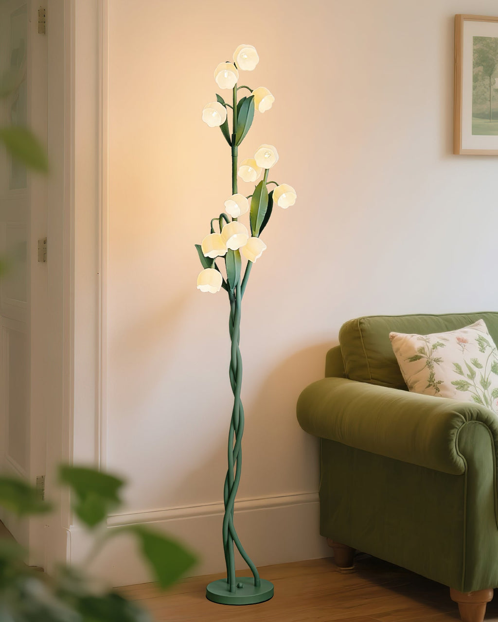 Sara Orchid Floor Lamp