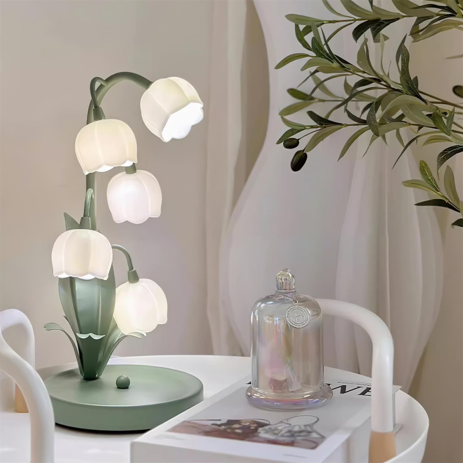Sara Orchid Table Lamp
