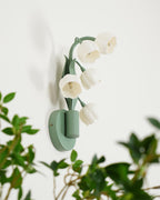 Sara Orchid Wall Lamp