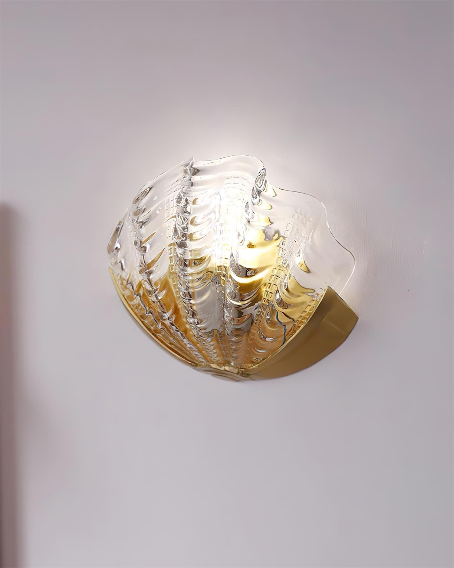 Seashell Wall Lamp