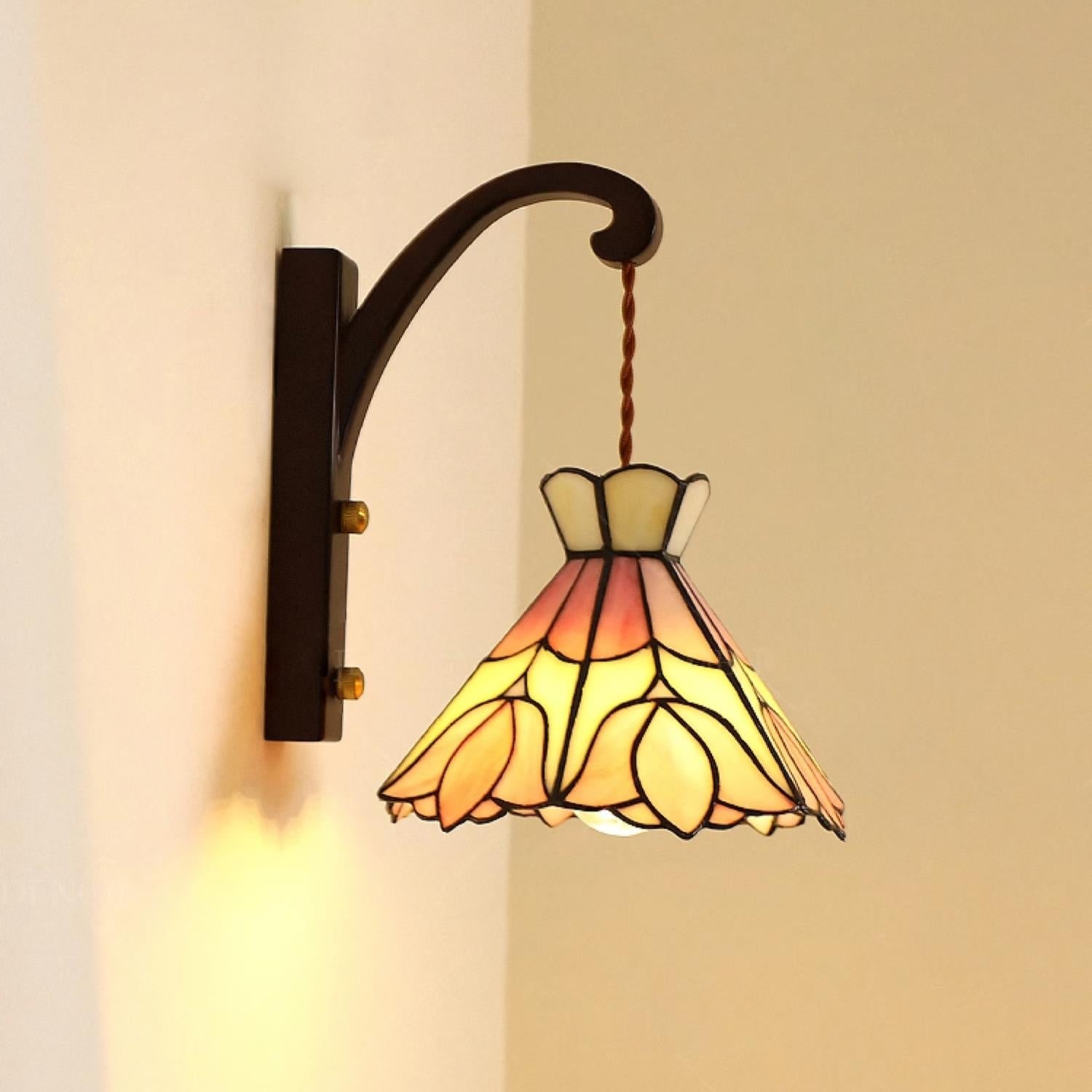 Serena Tiffany Plug In Wall Lamp