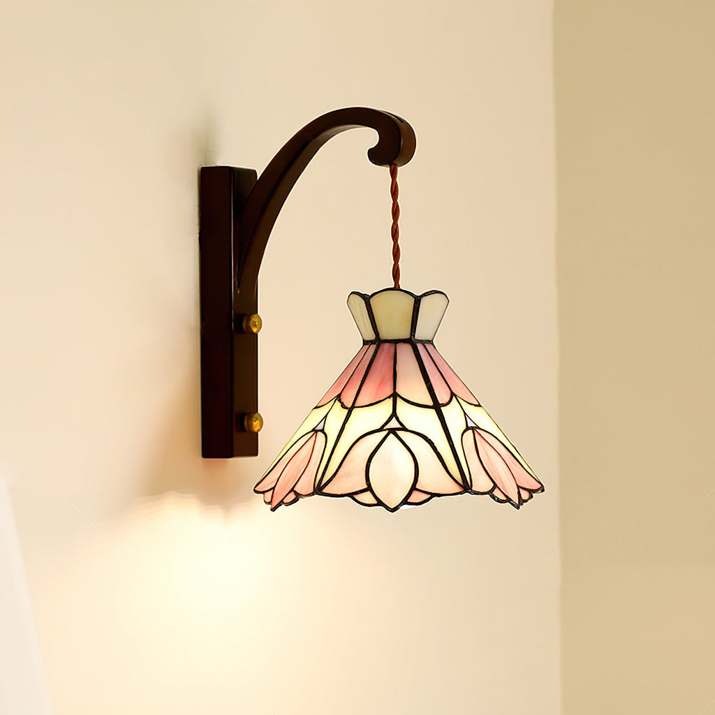 Serena Tiffany Wall Lamp