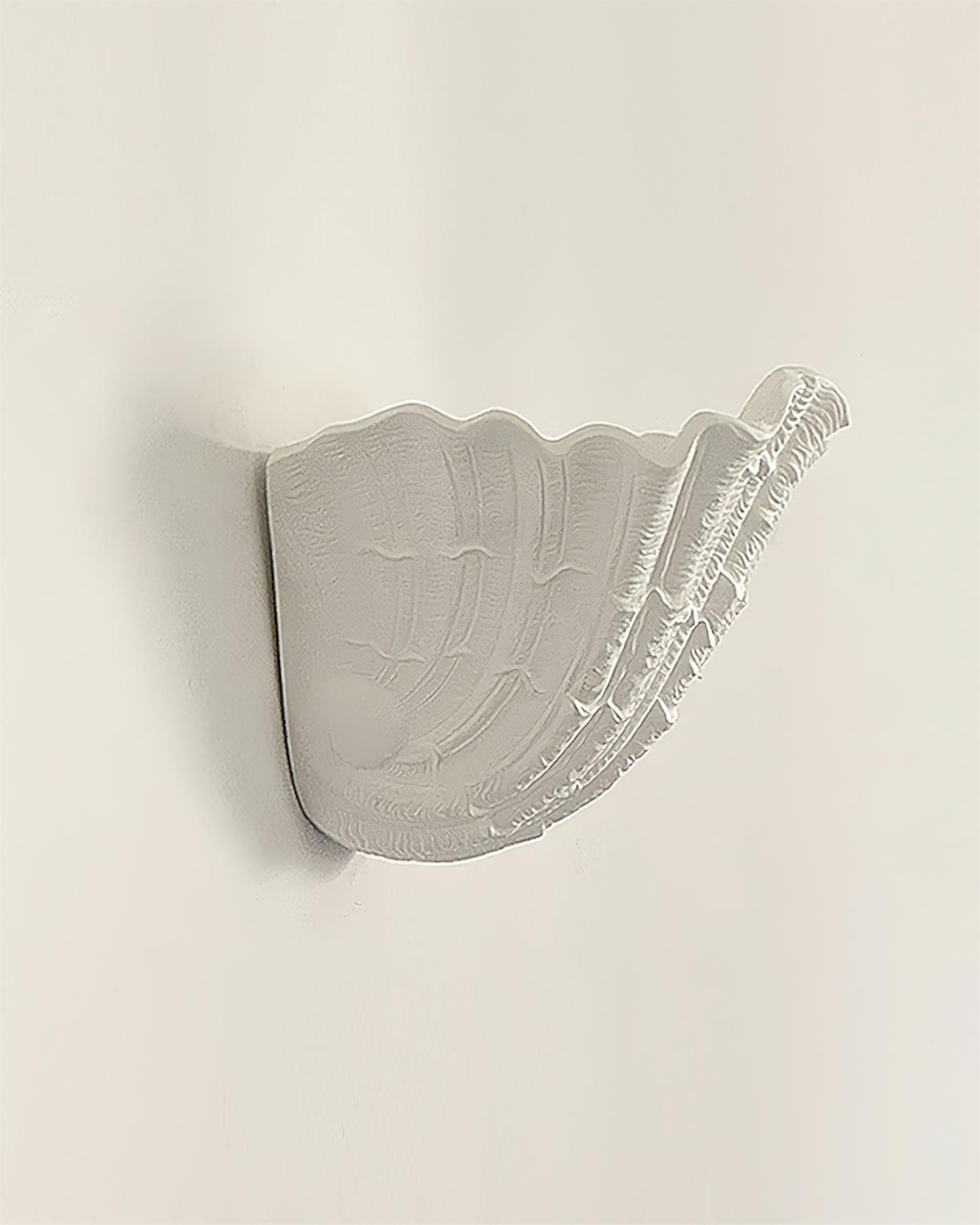 Shell Plaster Wall Lamp