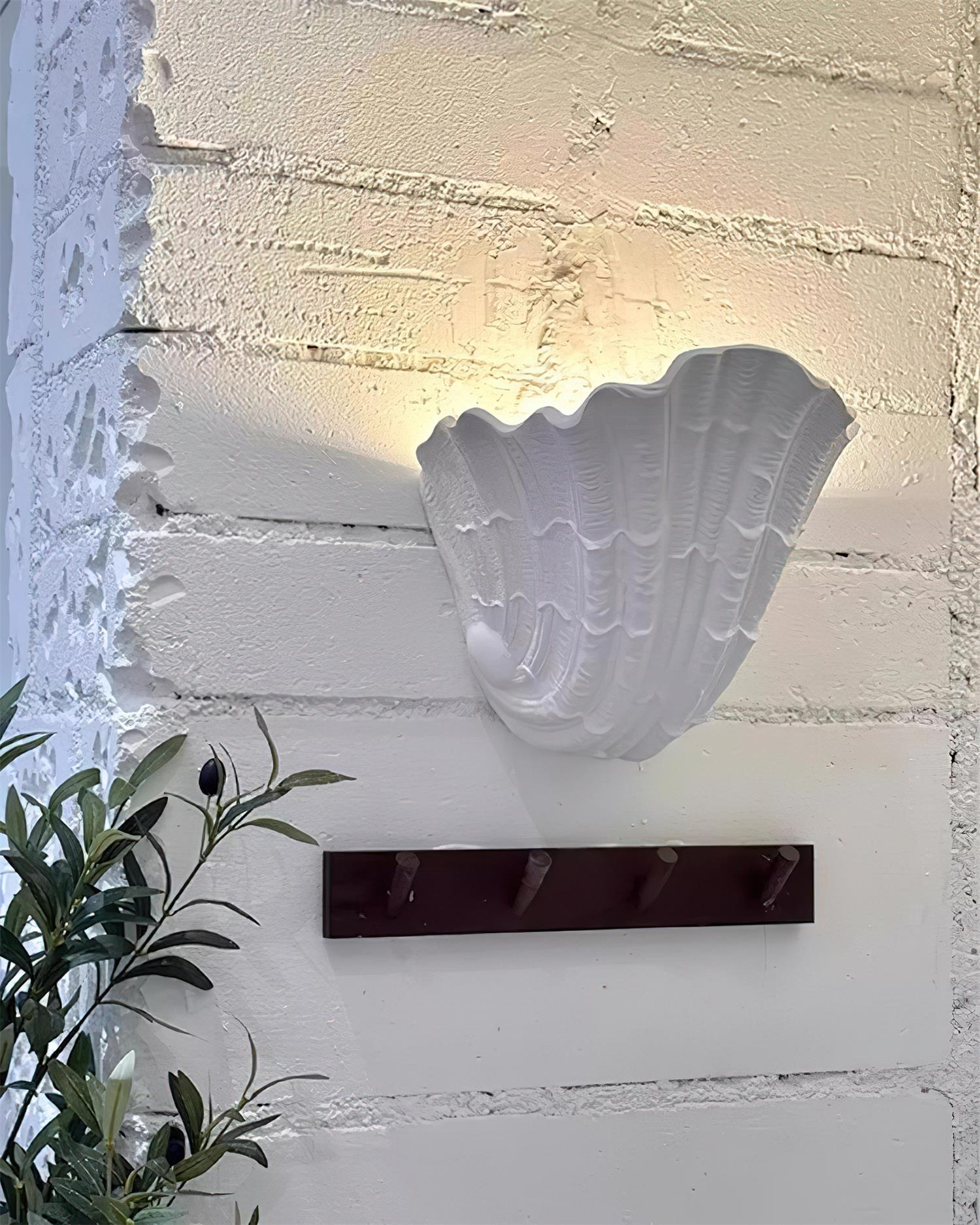 Shell Plaster Wall Lamp