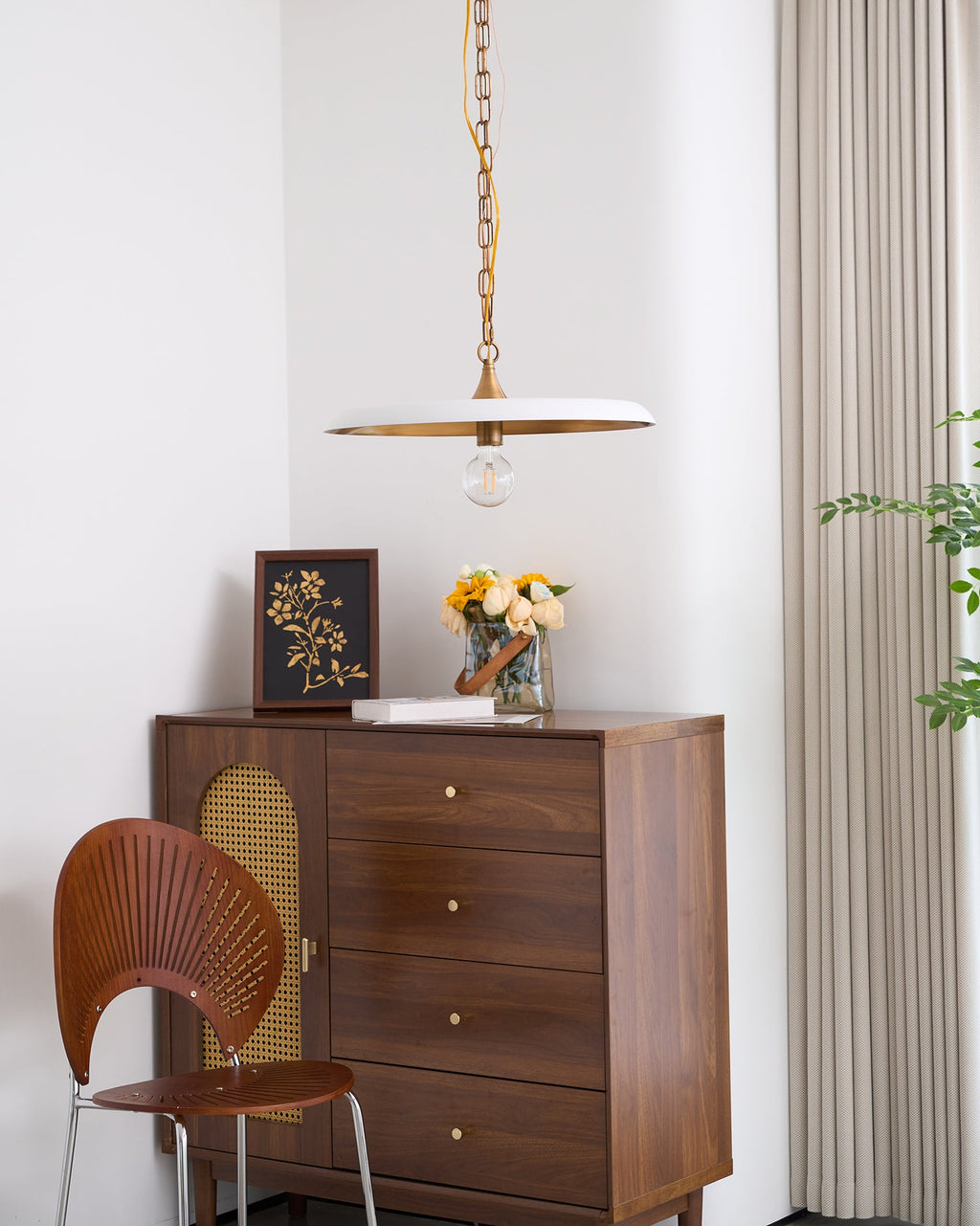 Solara Disc Pendant Lamp