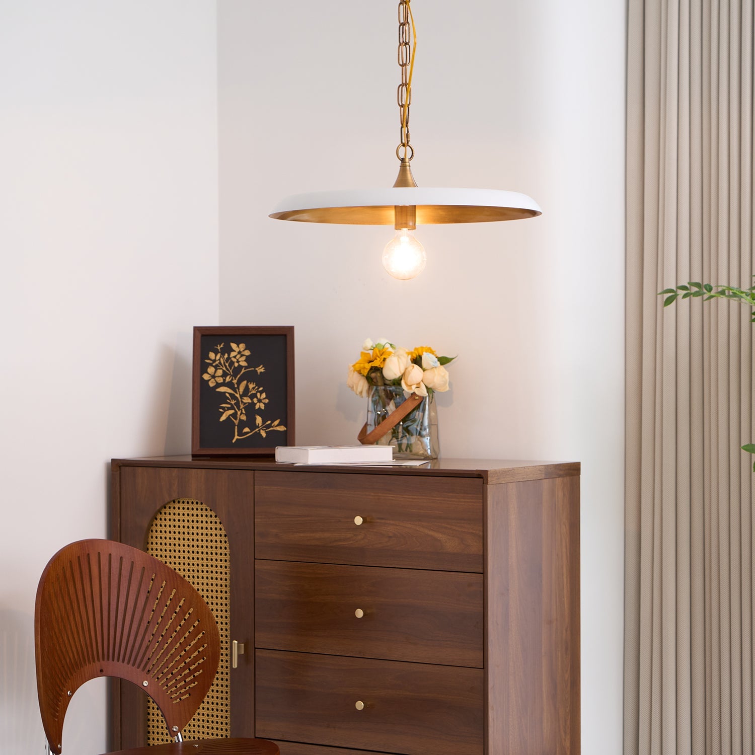Solara Disc Pendant Lamp
