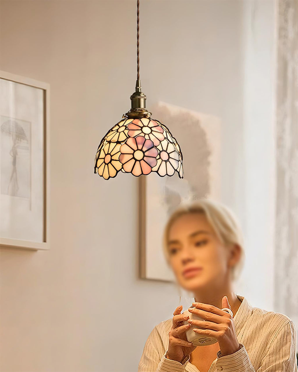 Suka Floral Pendant Light