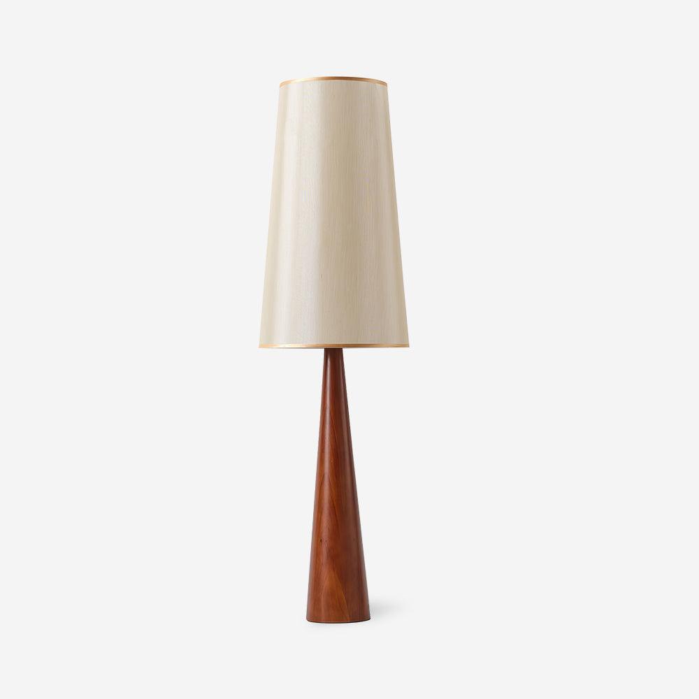 Svelte Floor Lamp