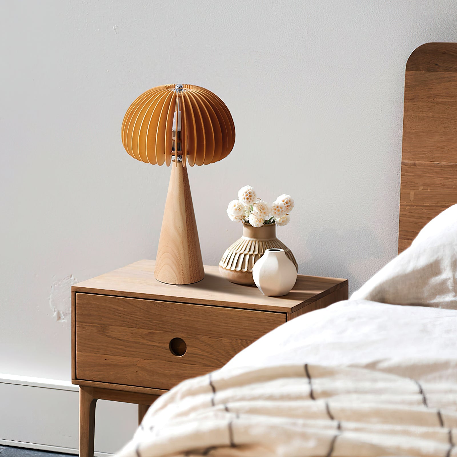 Sylora Table Lamp