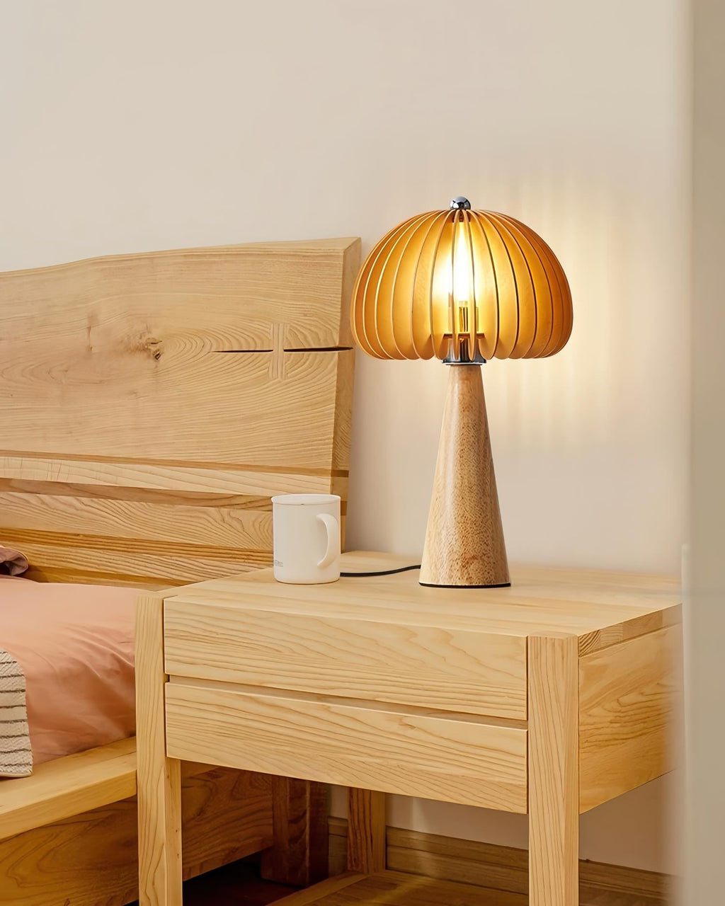 Sylora Table Lamp