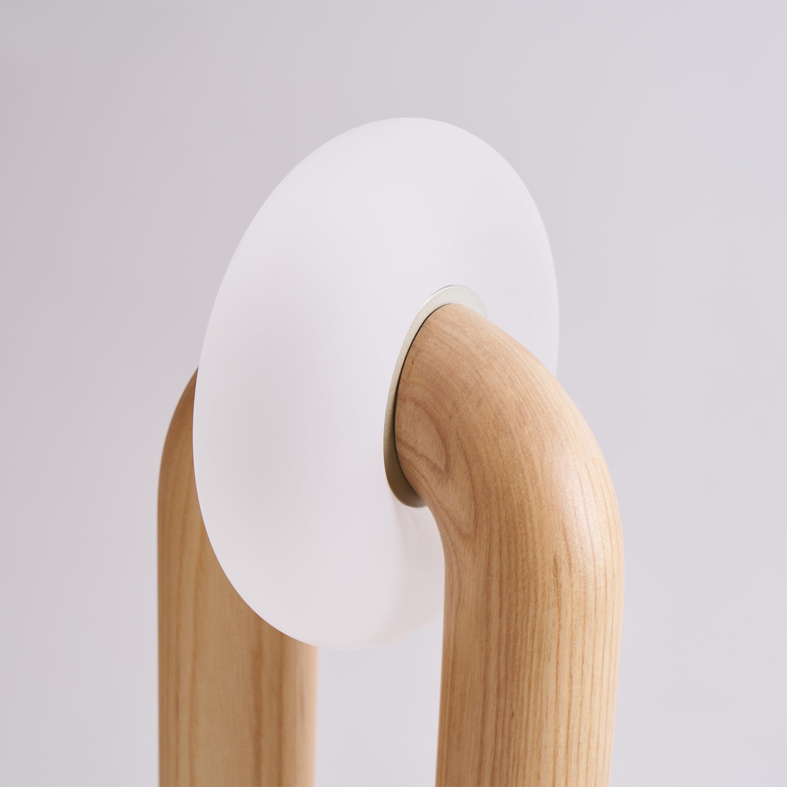 Teelo Table Lamp