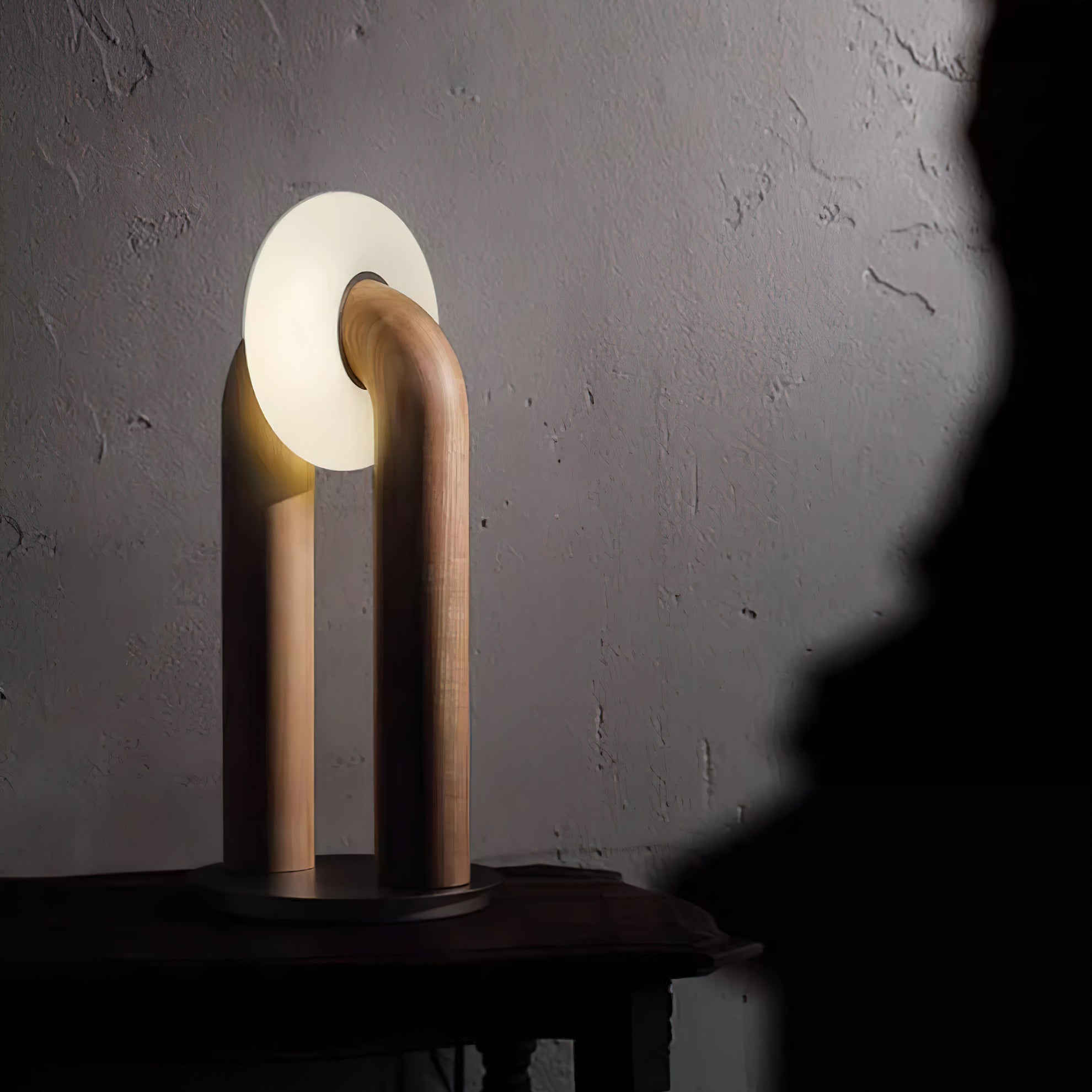 Teelo Table Lamp