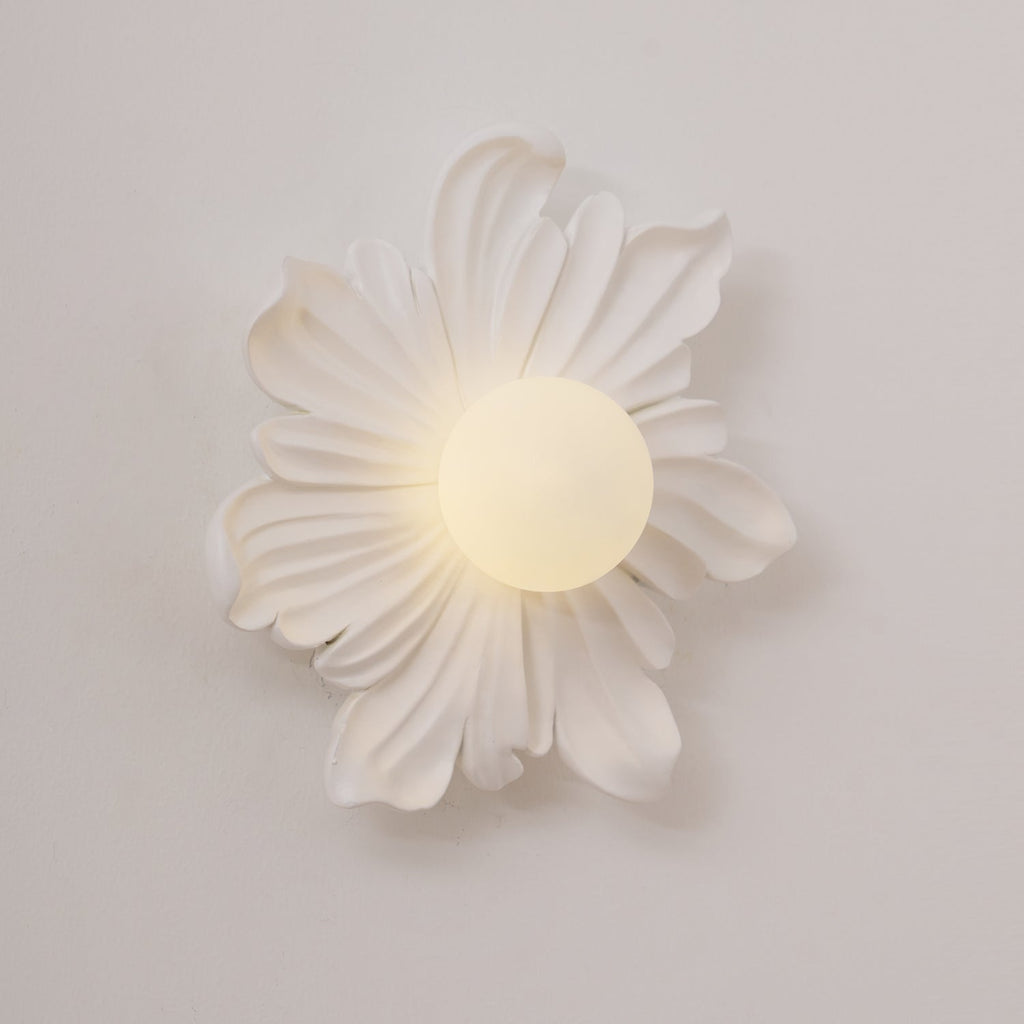 Tina Flower Wall Lamp