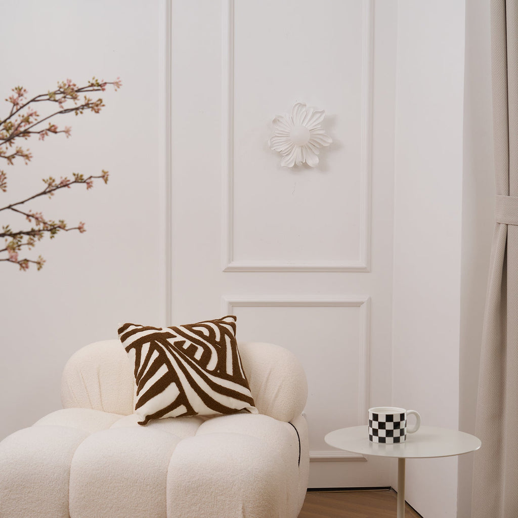 Tina Flower Wall Lamp