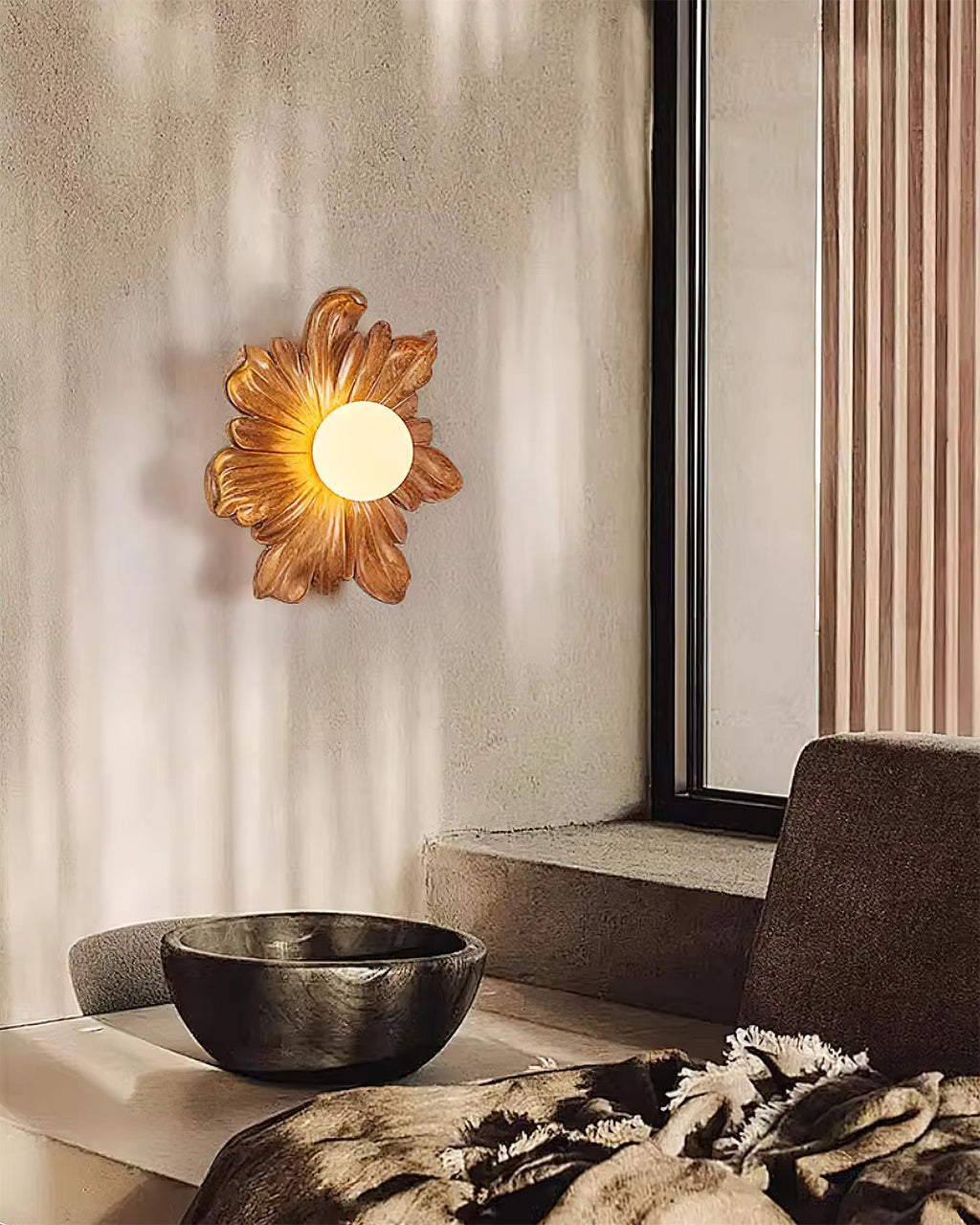 Tina Flower Wall Lamp