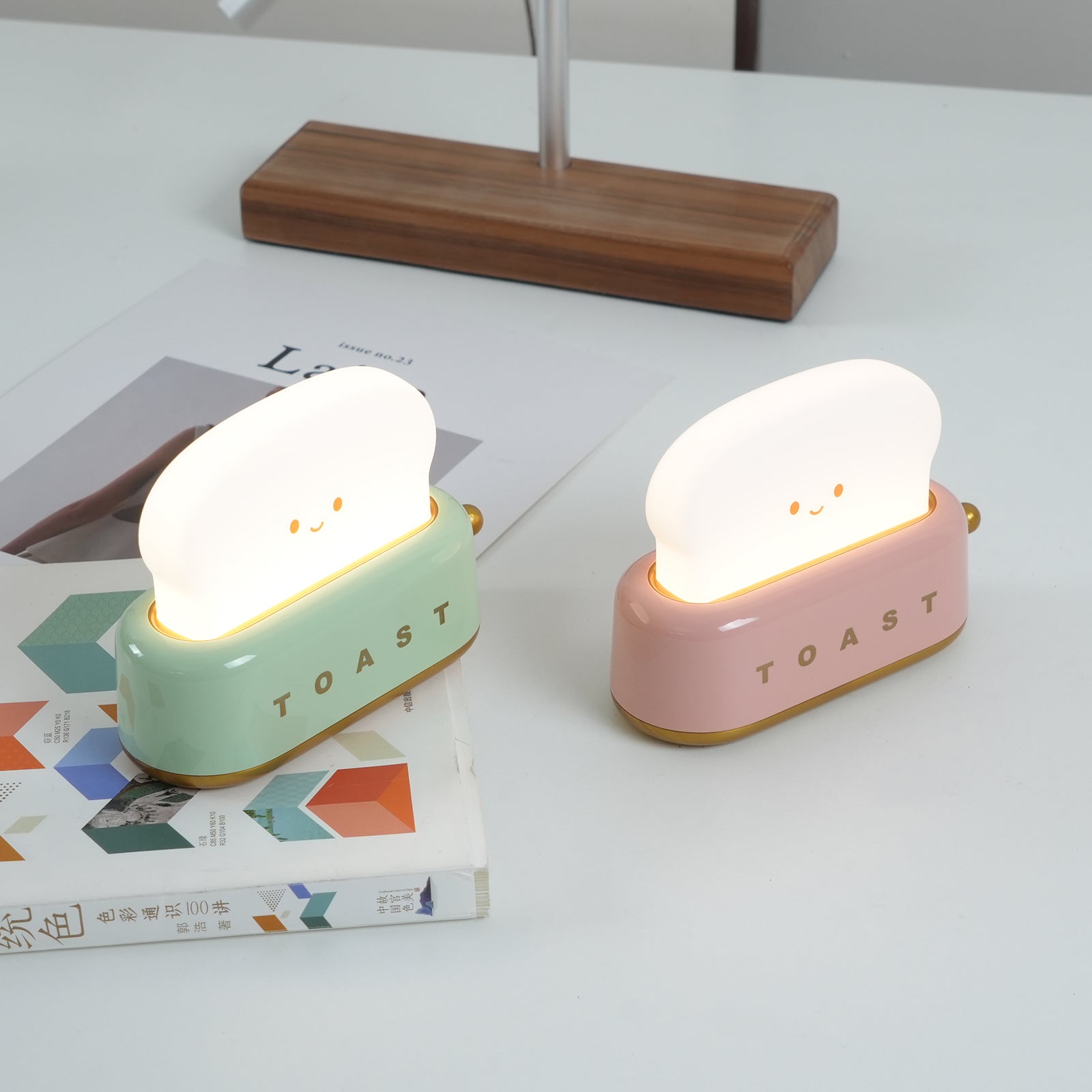 Toaster Table Lamp (built-in battery)