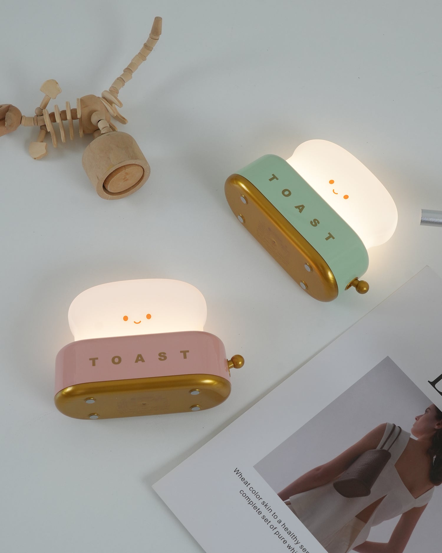 Toaster Table Lamp (built-in battery)