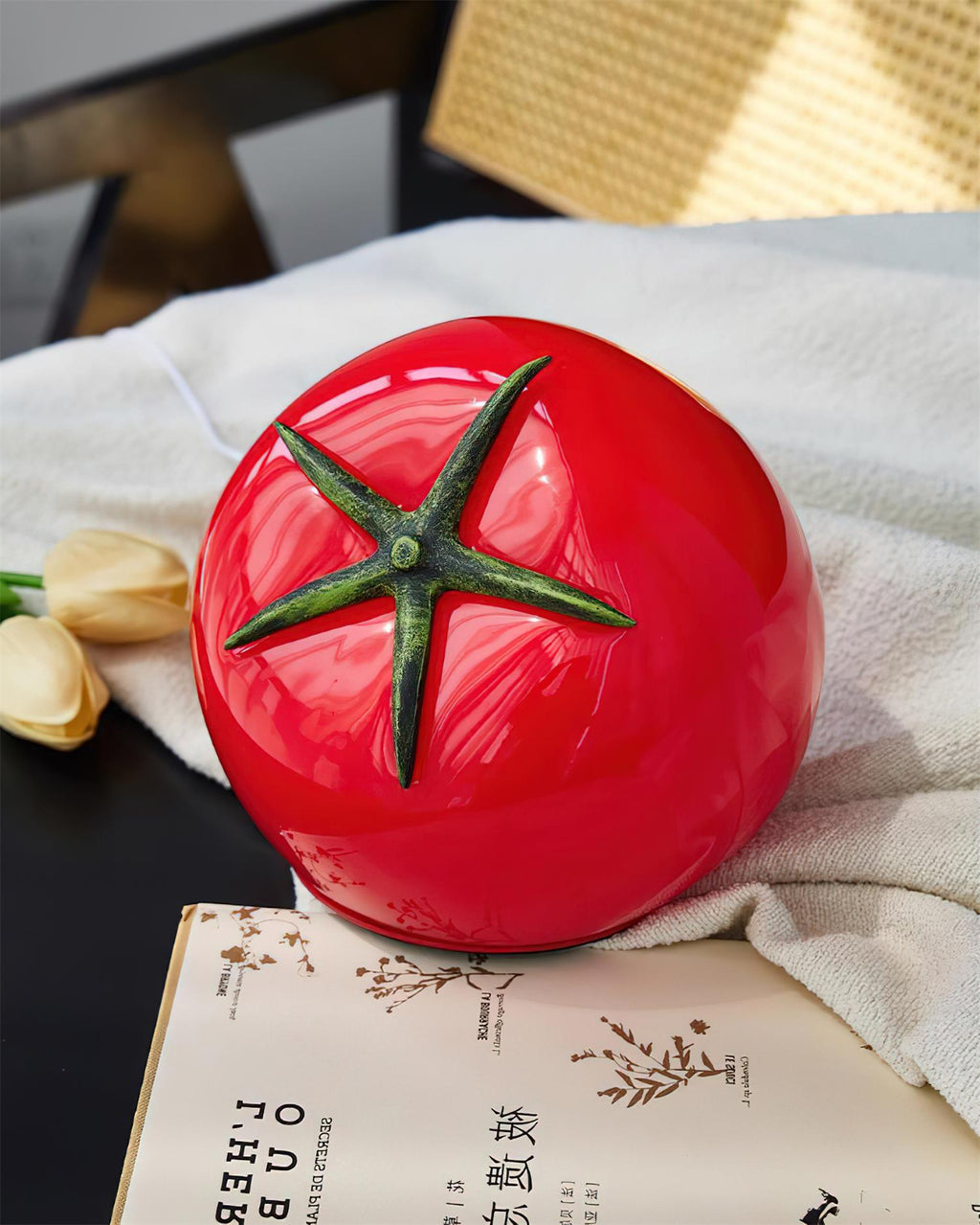 Tomato Resin Table Lamp