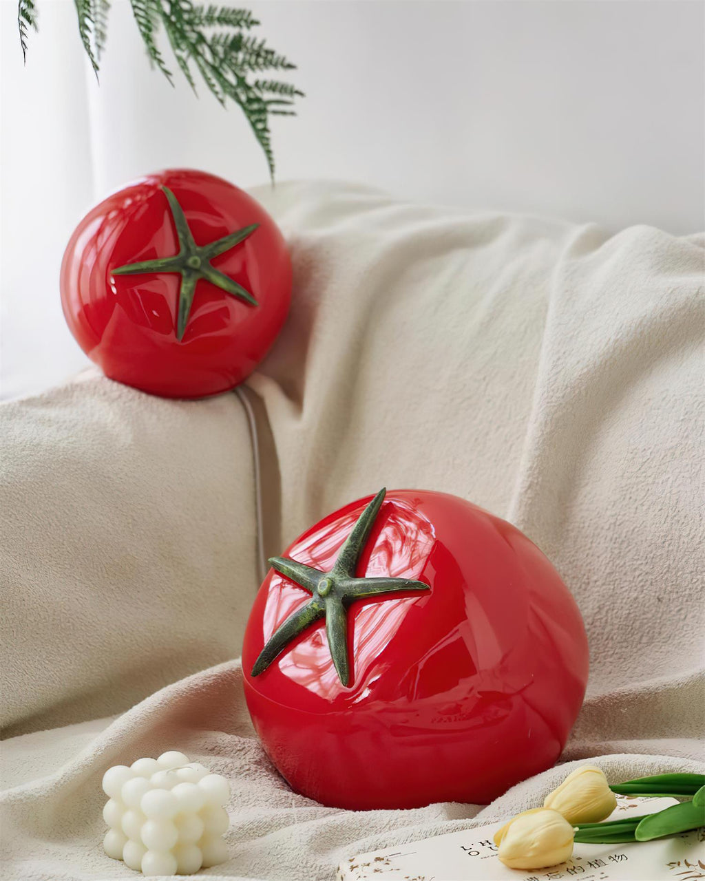 Tomato Resin Table Lamp